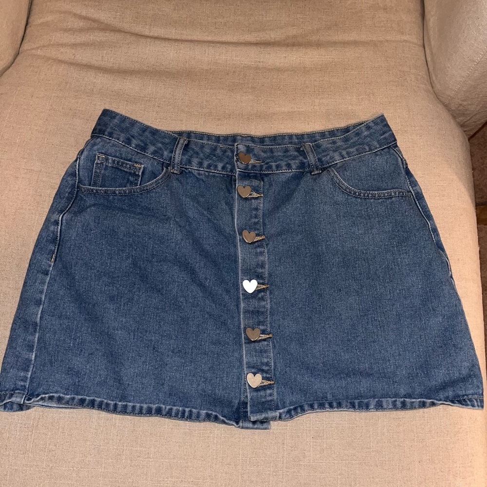 Denim skirt with heart buttons from Shein size Asian L Large